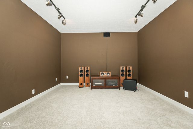 8461 Vine Maple Way, Indianapolis, IN 46278