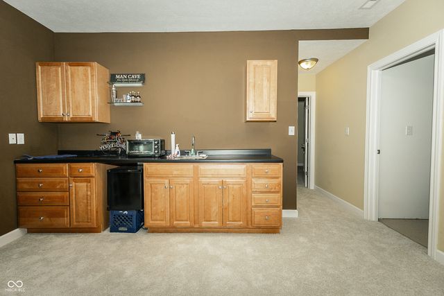 8461 Vine Maple Way, Indianapolis, IN 46278