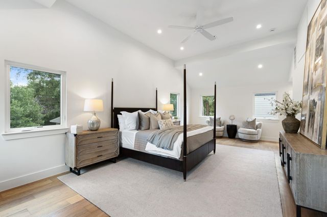 814 Azalea Street, Houston, TX 77018