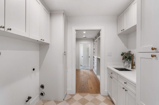 814 Azalea Street, Houston, TX 77018