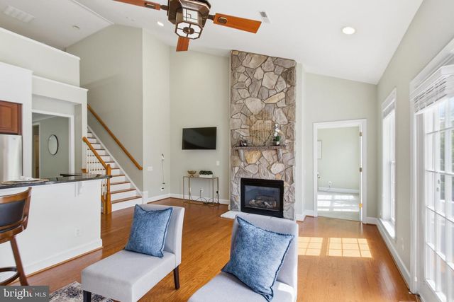 8873 WHITE ORCHID PL, Lorton, VA 22079