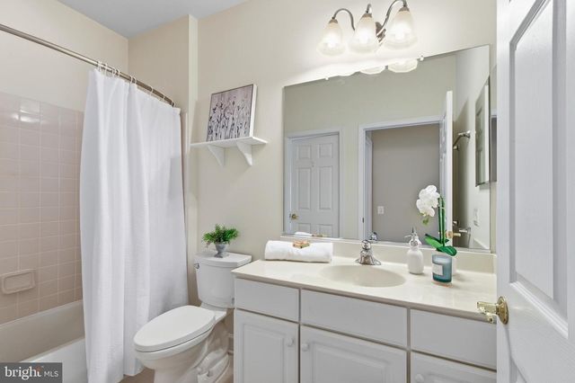 8873 WHITE ORCHID PL, Lorton, VA 22079