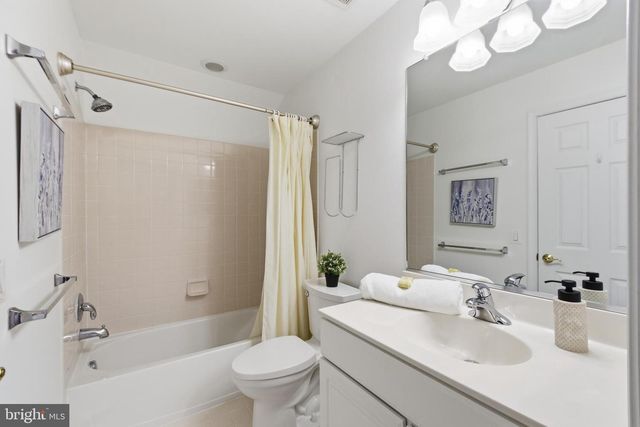 8873 WHITE ORCHID PL, Lorton, VA 22079