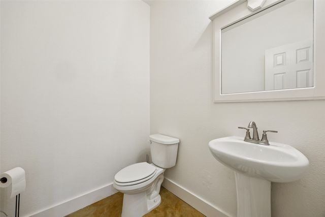 1084 Justin Drive, Springtown, TX 76082