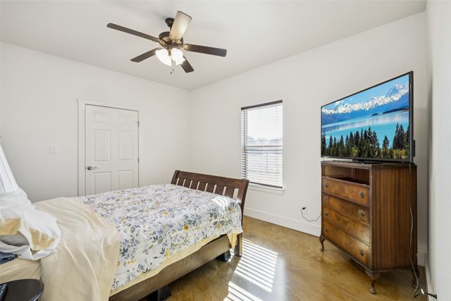 1084 Justin Drive, Springtown, TX 76082