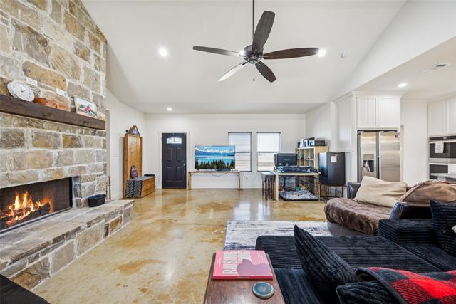 1084 Justin Drive, Springtown, TX 76082