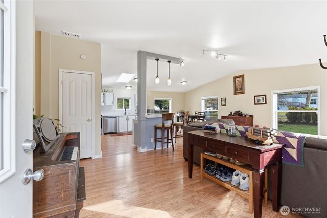 108 Hilley Drive, Chehalis, WA 98532