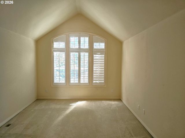 15008 Nw ABERDEEN Dr, Portland, OR 97229