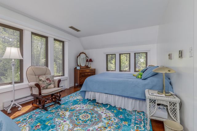 49 Moss Road, Hopkinton, NH 03229
