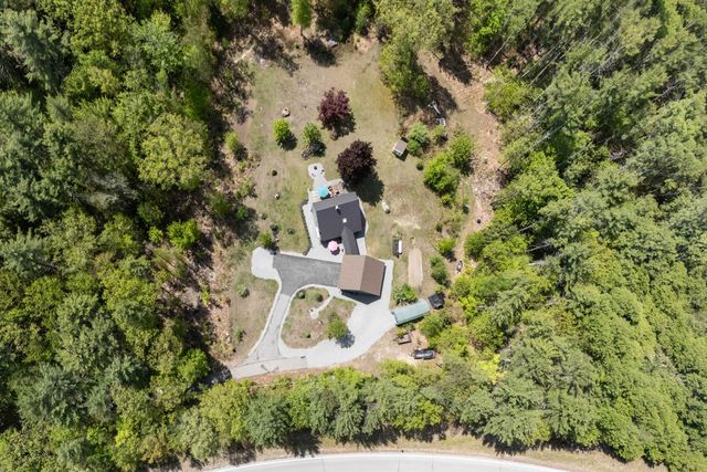 49 Moss Road, Hopkinton, NH 03229