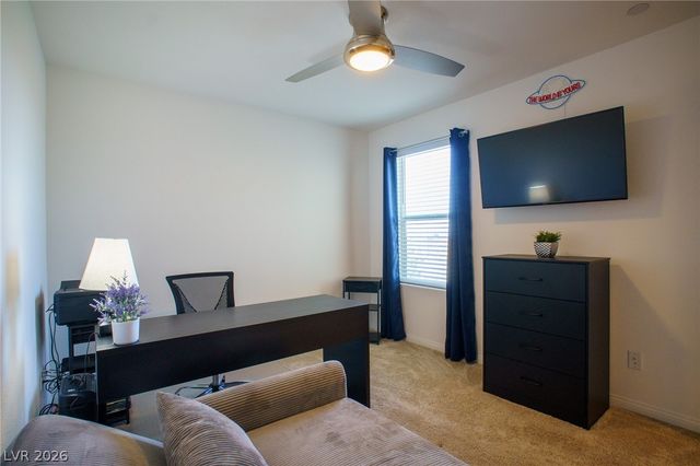 2708 Tahiti Grape Way 4, Las Vegas, NV 89183