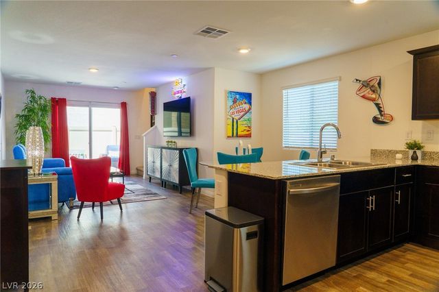 2708 Tahiti Grape Way 4, Las Vegas, NV 89183