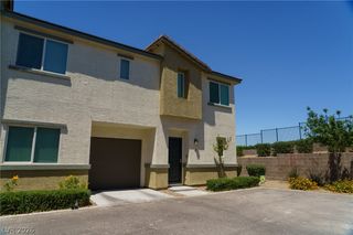 2708 Tahiti Grape Way 4, Las Vegas, NV 89183