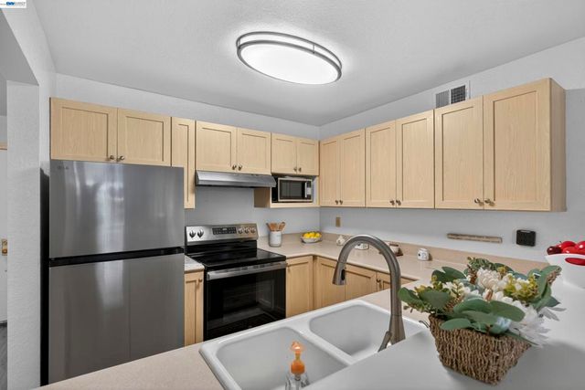 535 Pierce St 2110, Albany, CA 94706