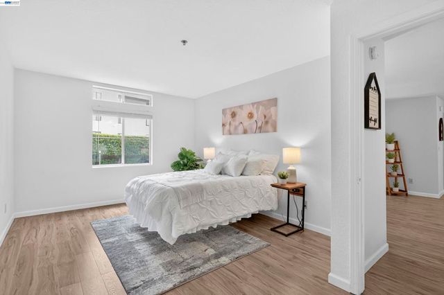 535 Pierce St 2110, Albany, CA 94706