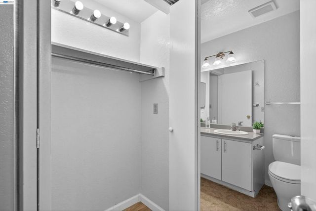 535 Pierce St 2110, Albany, CA 94706