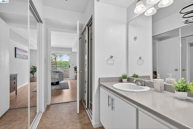 535 Pierce St 2110, Albany, CA 94706
