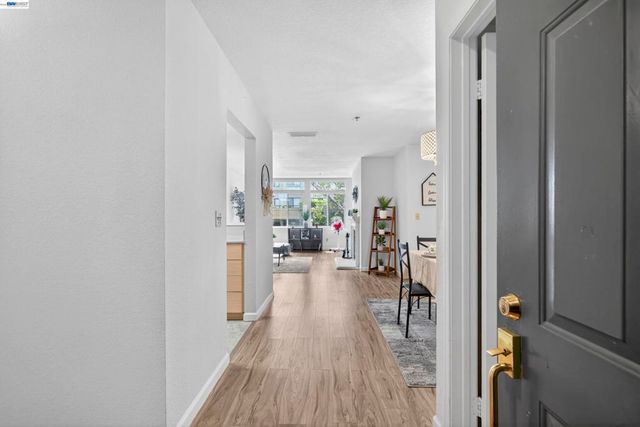 535 Pierce St 2110, Albany, CA 94706