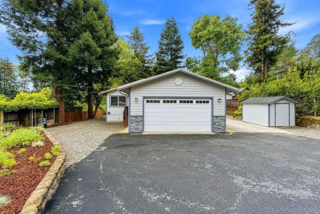 769 Calabasas Road, Watsonville, CA 95076
