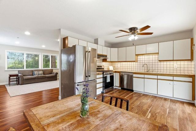 769 Calabasas Road, Watsonville, CA 95076