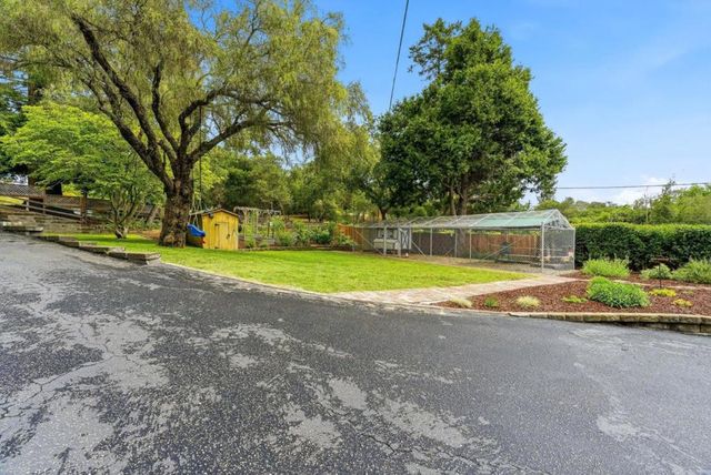 769 Calabasas Road, Watsonville, CA 95076