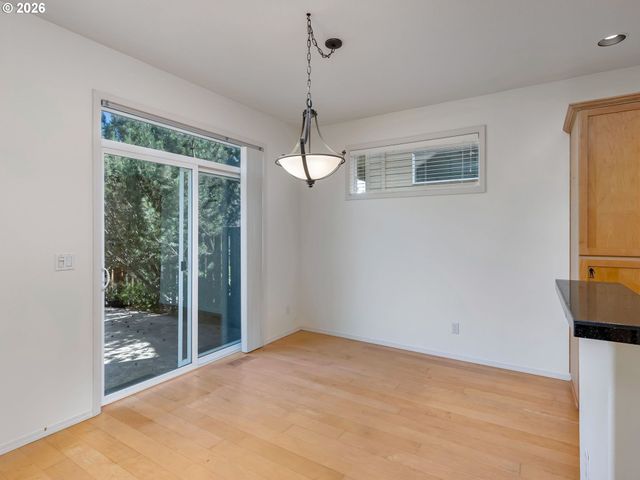 16985 Nw SHADOW HILLS Ln, Beaverton, OR 97006