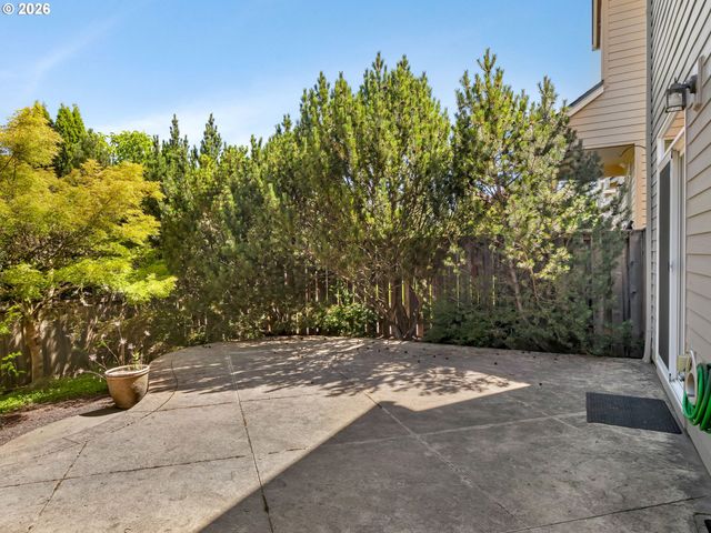 16985 Nw SHADOW HILLS Ln, Beaverton, OR 97006