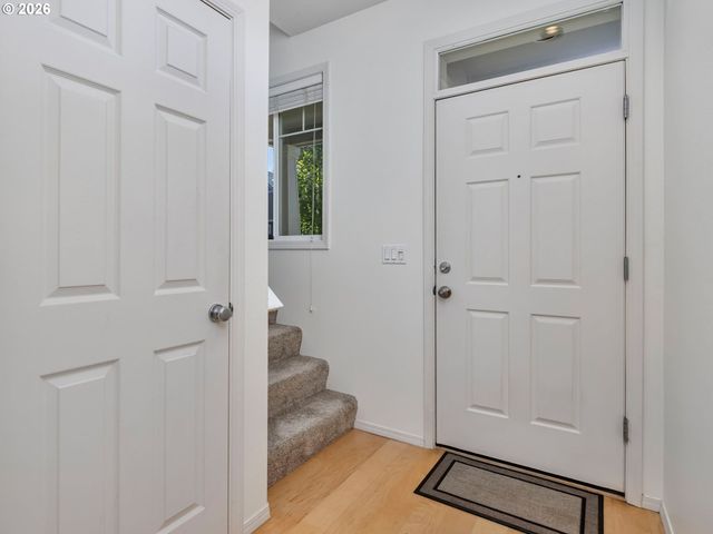 16985 Nw SHADOW HILLS Ln, Beaverton, OR 97006