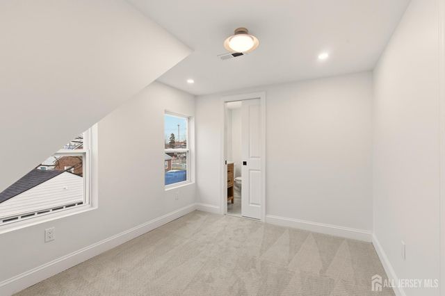 23 Morse Avenue, Edison, NJ 08817