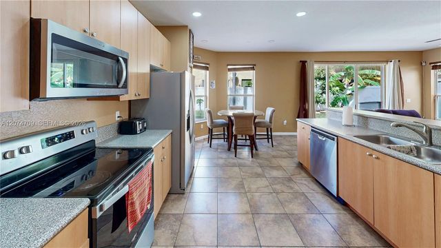 2215 Portofino Avenue, Homestead, FL 33033