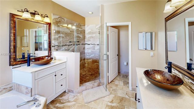 2215 Portofino Avenue, Homestead, FL 33033