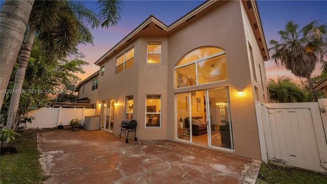 2215 Portofino Avenue, Homestead, FL 33033