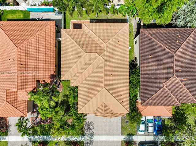 2215 Portofino Avenue, Homestead, FL 33033