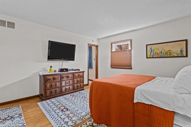 213 W WESTMORELAND Drive, Kokomo, IN 46901