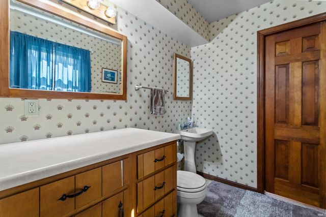 213 W WESTMORELAND Drive, Kokomo, IN 46901