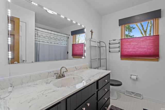 213 W WESTMORELAND Drive, Kokomo, IN 46901