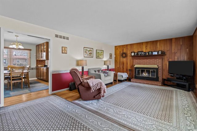 213 W WESTMORELAND Drive, Kokomo, IN 46901