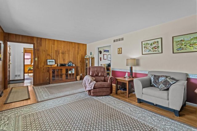 213 W WESTMORELAND Drive, Kokomo, IN 46901