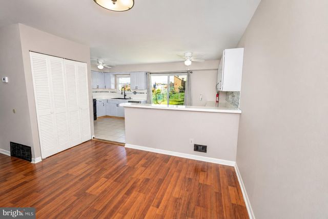 5120 LEEWARD, Bensalem, PA 19020
