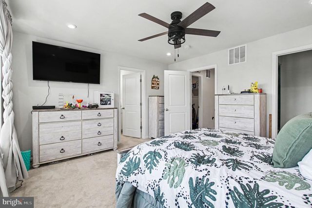 4014 SHIRE MEADOW LN, Triangle, VA 22172