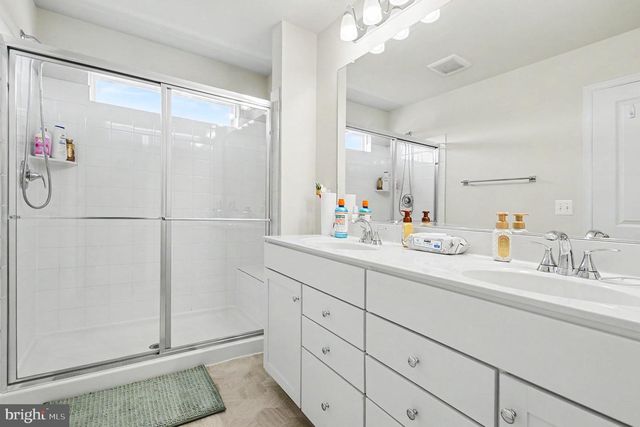 4014 SHIRE MEADOW LN, Triangle, VA 22172