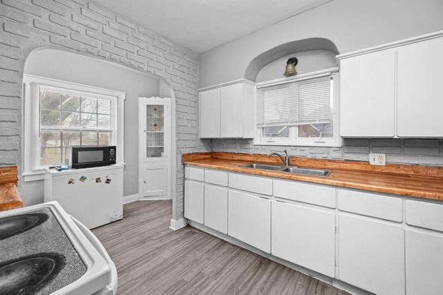 1838 37th Street, Rock Island, IL 61201