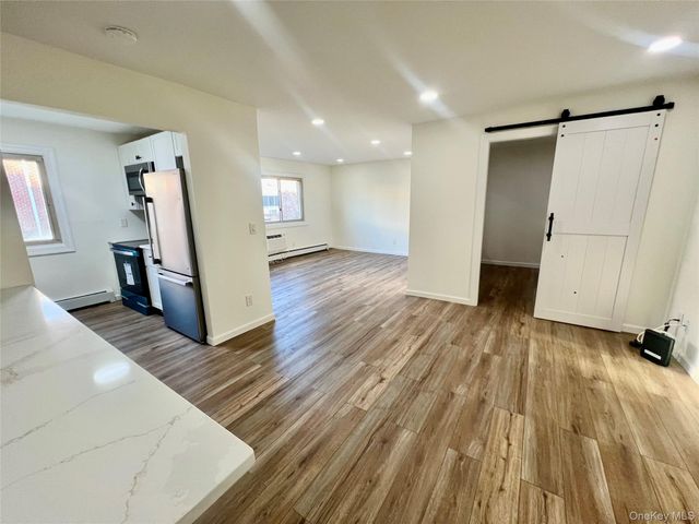 2449I union Boulevard 34A, Islip, NY 11751