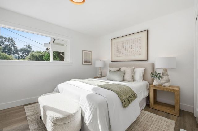 2478 Oakes Drive, Hayward, CA 94542