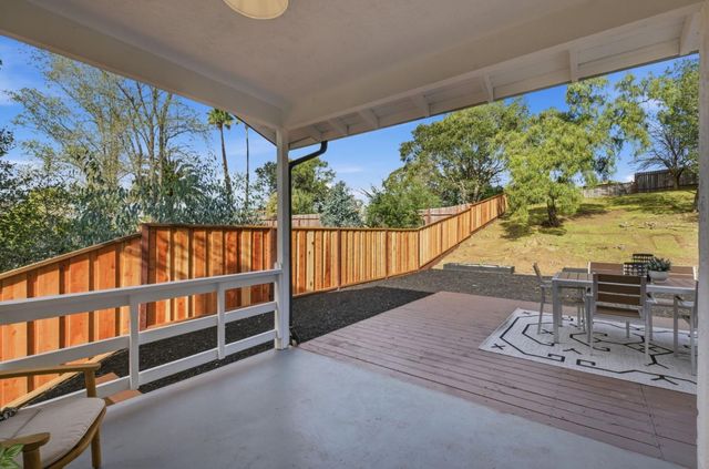 2478 Oakes Drive, Hayward, CA 94542