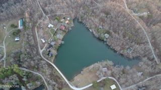 22 Diane Circle, Crossville, TN 38572