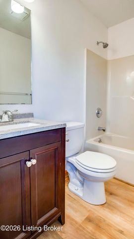 200 Mable Ct, Vine Grove, KY 40175