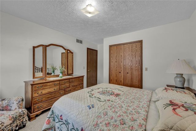 9217 Bechtel Road, Elyria, OH 44035