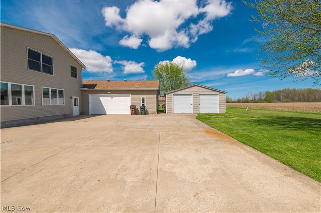 9217 Bechtel Road, Elyria, OH 44035