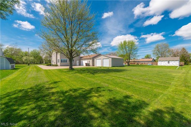 9217 Bechtel Road, Elyria, OH 44035